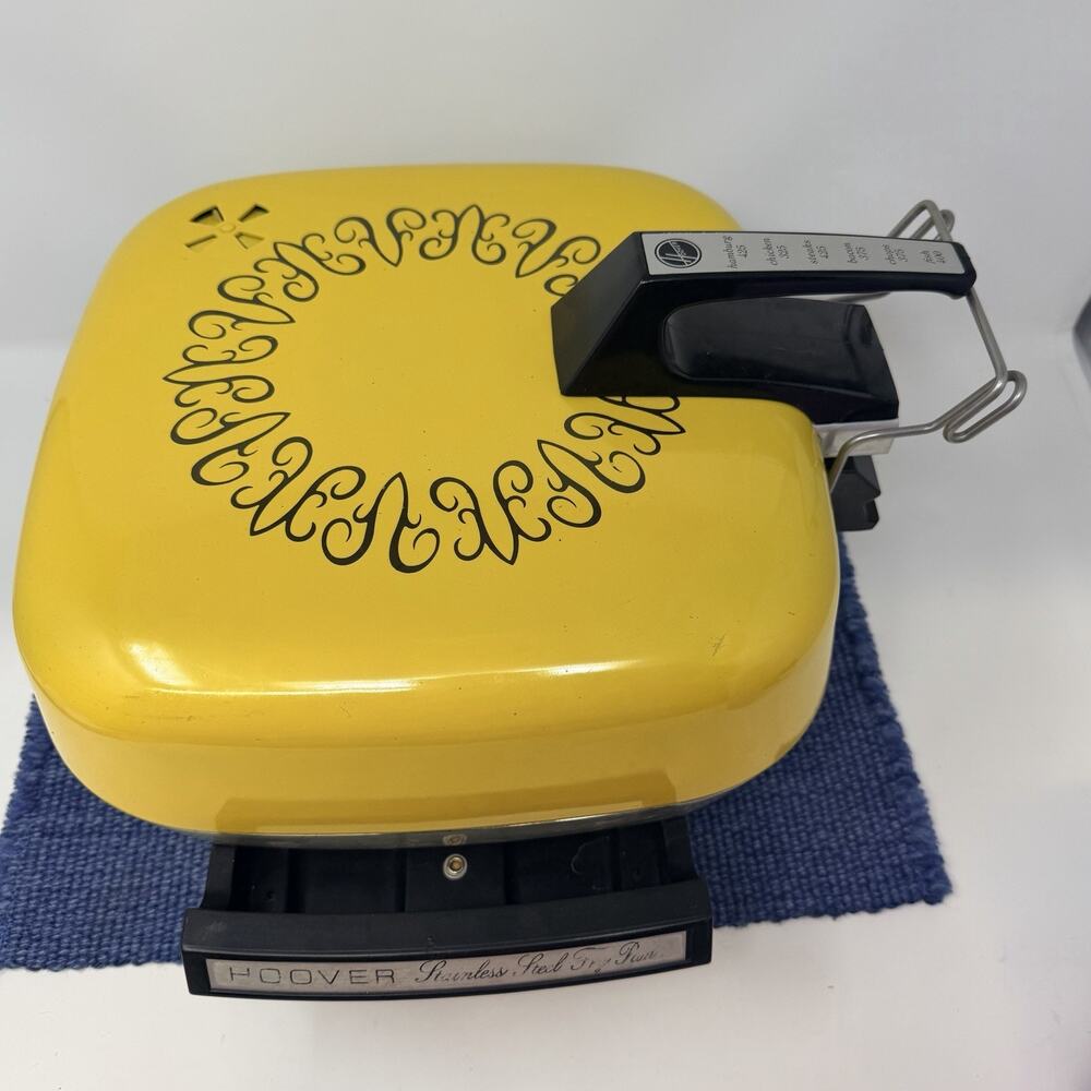Vintage Yellow Hoover Electric Fry Pan B3009 Excellent Condition Broil Warm